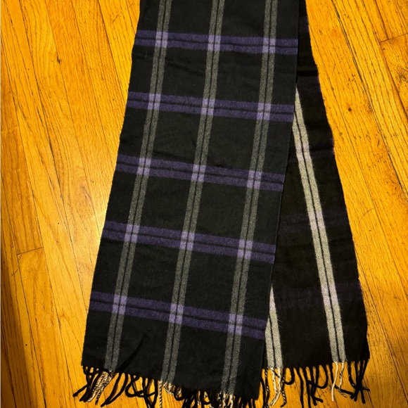 Lanvin Paris cashmere scarf in like new condition - Picture 2 of 6